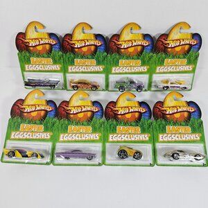 Hot Wheels Easter Eggsclusives Complete Set of 8‎ Die-Cast Cars 2007 Mattel